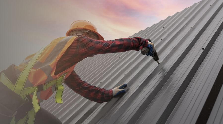 Professional New roof installation in Toronto, KS